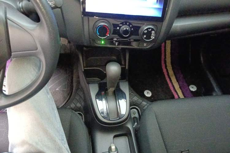 Used Honda Fit 2018 1.5L CVT Comfort Sunroof Version