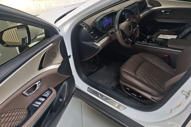 Used BYD Han 2023 EV Champion Edition 506KM Front-Wheel-Drive Premium Model
