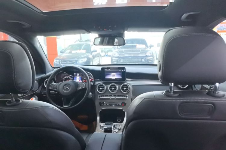 Used Mercedes-Benz GLC 2019 Refreshed GLC 300 L 4MATIC Dynamic Edition
