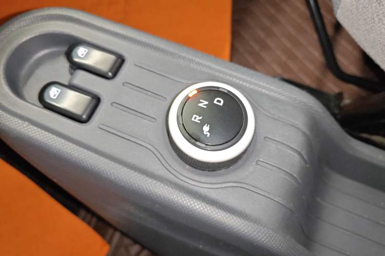 Used Wuling Hongguang MINIEV 2022 Macaron Premium Model – Lithium Iron Phosphate
