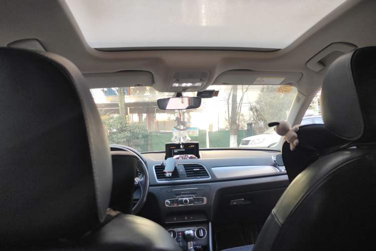 Used Audi Q3 2017 30 TFSI Fashion Model