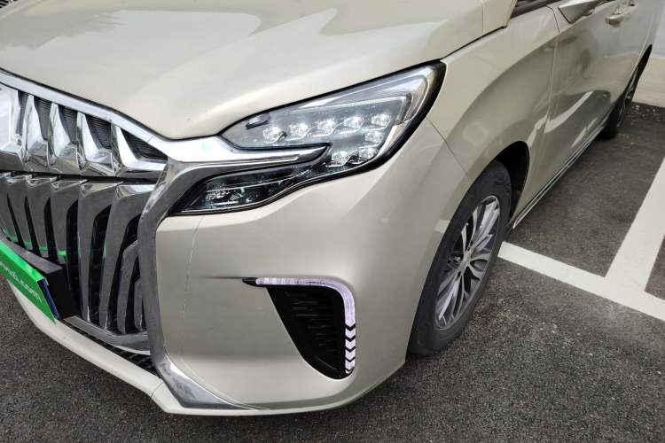 Used Buick GL8 2022 ES Landtrek 653T Comfort Edition
