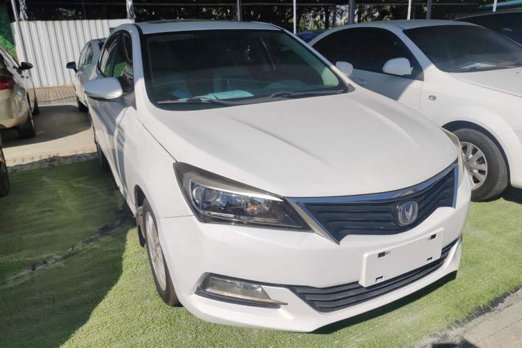 Used Changan Alsvin V7 2015 1.6L Automatic Enjoyment Model China IV Standard
