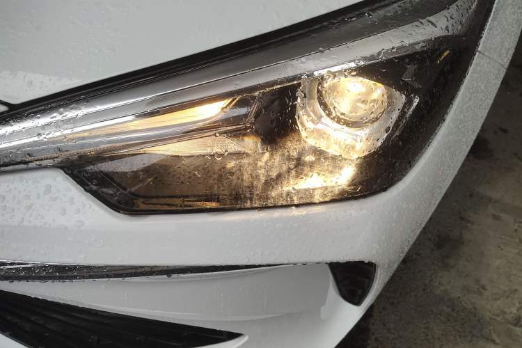 Used Roewe i5 2023 1.5L CVT Luxury Edition