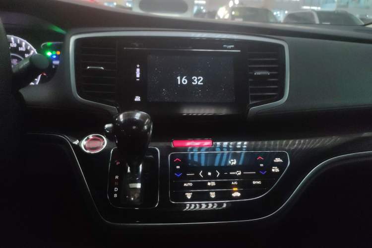 Used Honda Odyssey 2018 2.4L Luxury Edition