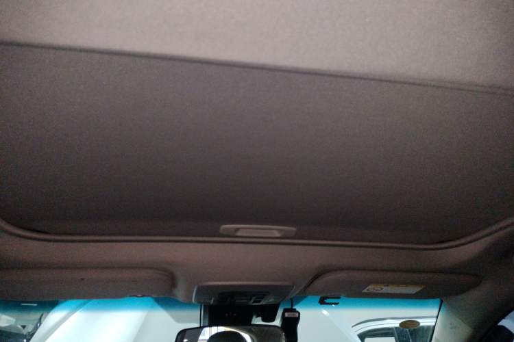 Used Toyota Camry 2021 2.0G Luxury Edition
