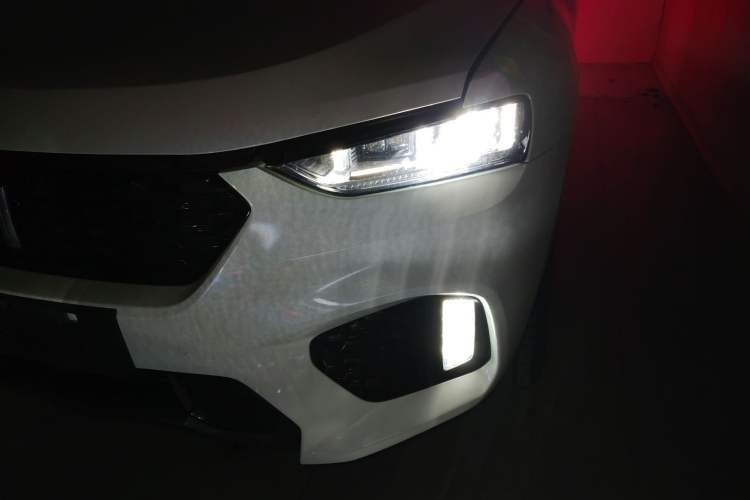 Used Wey VV7 2017 2.0T Flagship Edition
