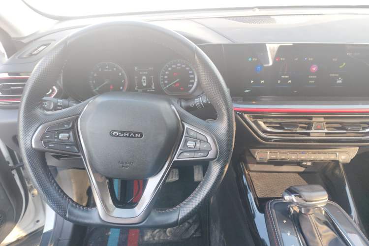 Used Oshan X5 2021 1.5T DCT Luxury Edition

