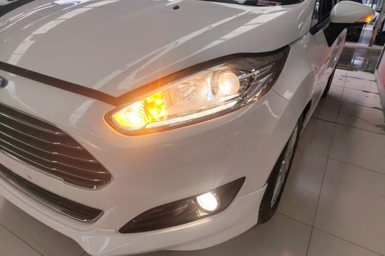 Used Ford Fiesta 2014 Hatchback 1.0 GTDi Automatic Dynamic Model