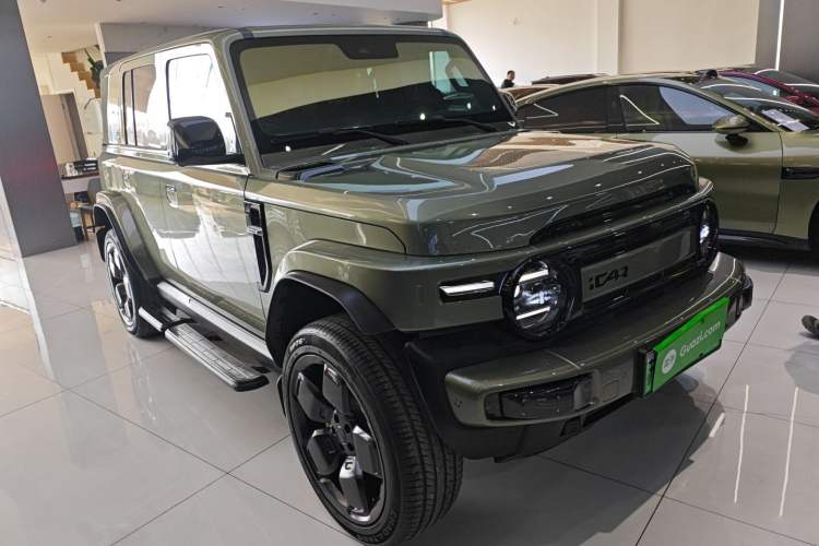 Used  V23 2025 501 Four-Wheel Drive Intelligent Driving Version
