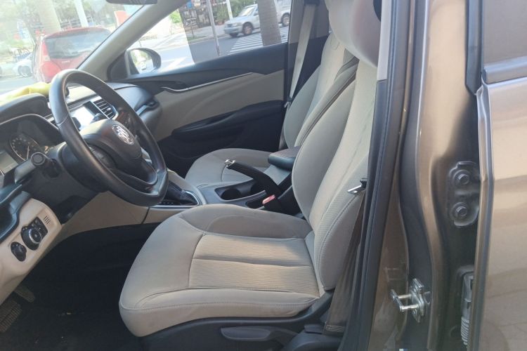 Used Buick GT 2015 15N Automatic Elite Version
