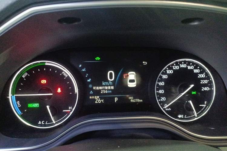 Used Toyota Avalon 2019 Dual-Engine 2.5L Luxury Edition China VI Standard