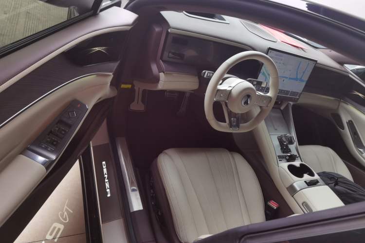 Used Denza Z9GT 2024 1100 Four-Wheel Drive Max Edition
