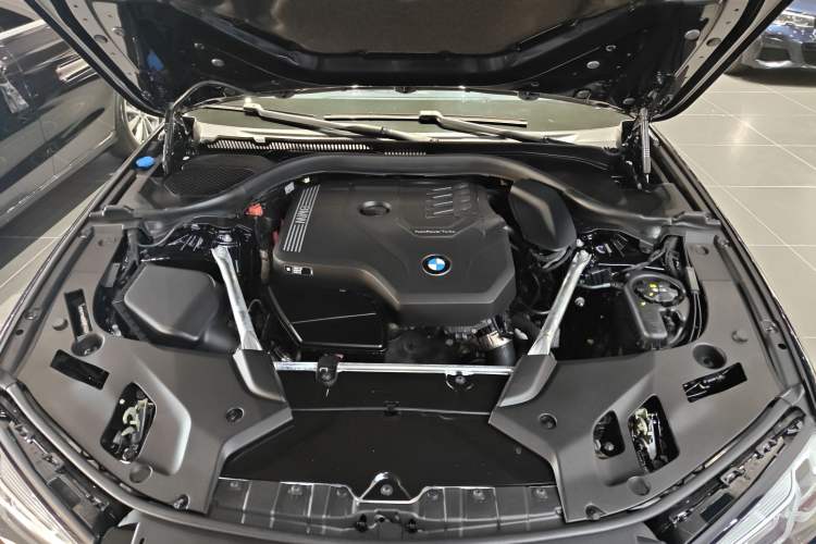 Used BMW 5 Series 2022 Second Facelift 525i M Sport Package
