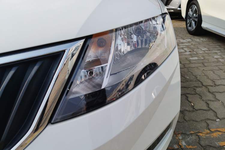 Used Skoda Rapid Spaceback 2019 Revised Version 1.5L Automatic Comfort Edition China V Standard
