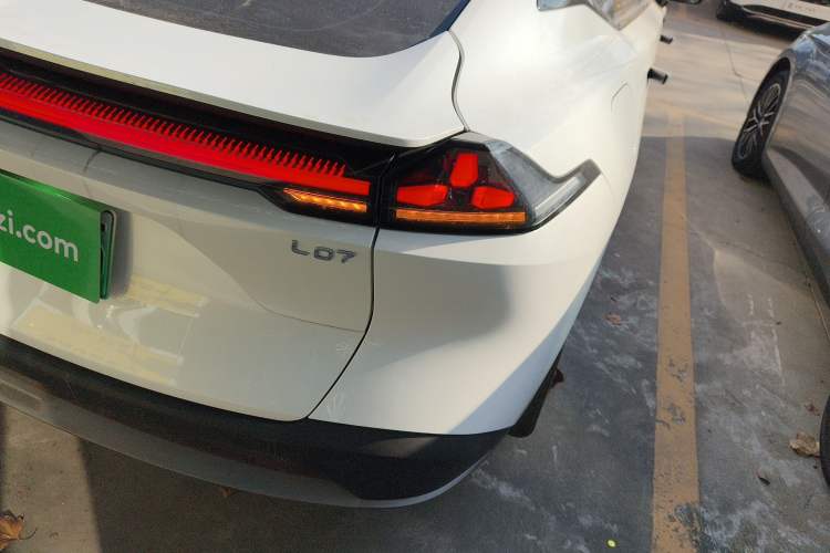 Used  L07 2024 230Max Range-Extended Version
