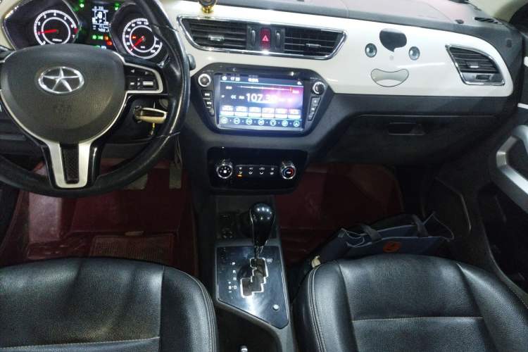 Used  Refine S2 2015 1.5L CVT Luxury Edition
