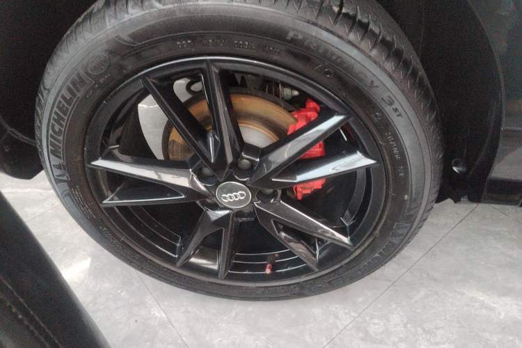 Used Audi Q2L 2018 35 TFSI Launch Exclusive Edition China VI
