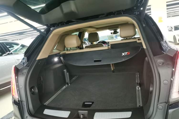 Used Cadillac XT5 2021 2.0T Four-Wheel-Drive Platinum Edition
