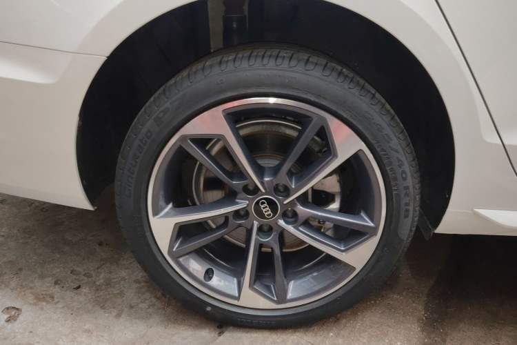 Used Audi A4L 2024 40 TFSI Fashion Dynamic Model