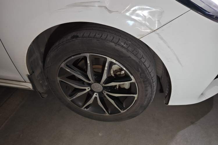 Used BYD Song MAX 2017 1.5T Automatic Smart Connect Elite 7-Seater
