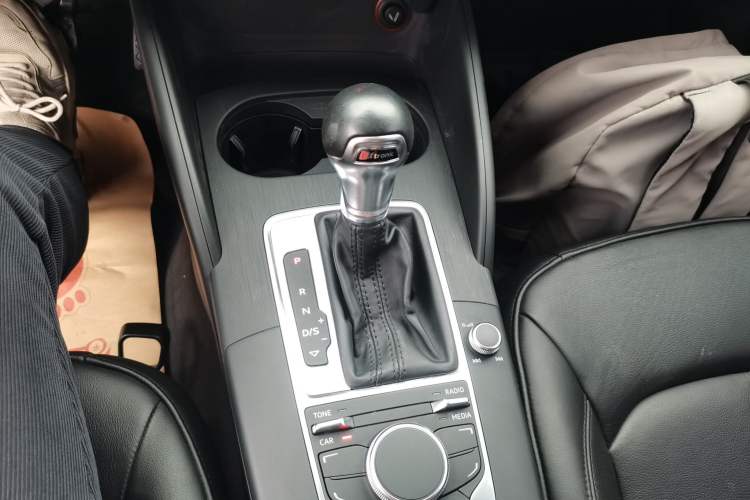 Used Audi A3 2016 Limousine 35 TFSI Ambition Edition
