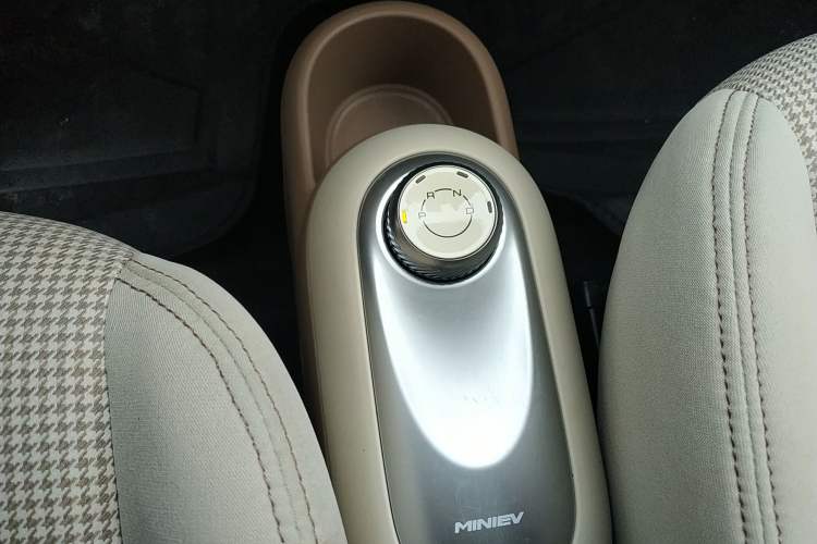 Used Wuling Hongguang MINIEV 2025 Four-Door Version Zhenxiang+ Edition
