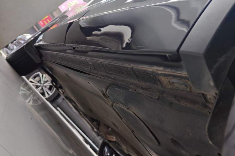 Used Volkswagen Tiguan L 2022 380TSI Automatic All-Wheel Drive R-Line Flagship 7-Seater
