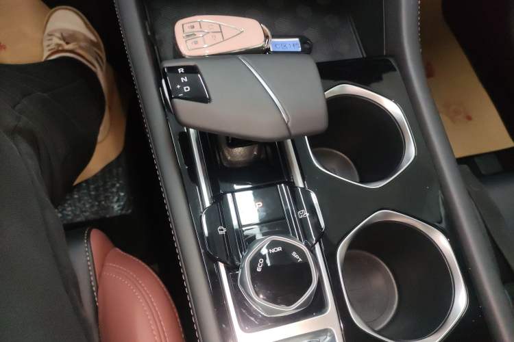 Used Changan Eado 2024 PLUS Blue Whale NE 1.4T GDI DCT High-Energy Edition
