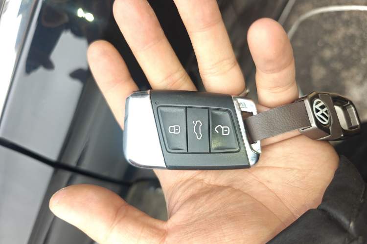 Used Volkswagen Passat 2019 330TSI Elite Edition China VI
