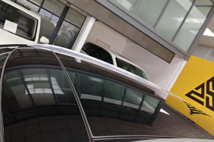 Used Mercedes-Benz GLC 2020 GLC 260 L 4MATIC Dynamic Model