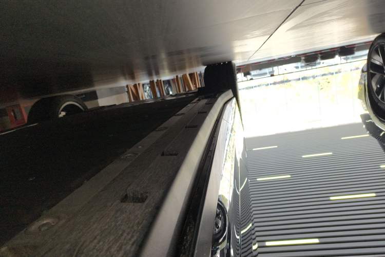 Used Zeekr 7X 2025 100 kWh Long-Range Rear-Wheel Drive with Intelligent Driving Features
