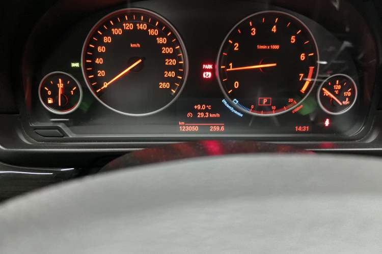 Used BMW 5 Series 2014 525Li Luxury Design Package
