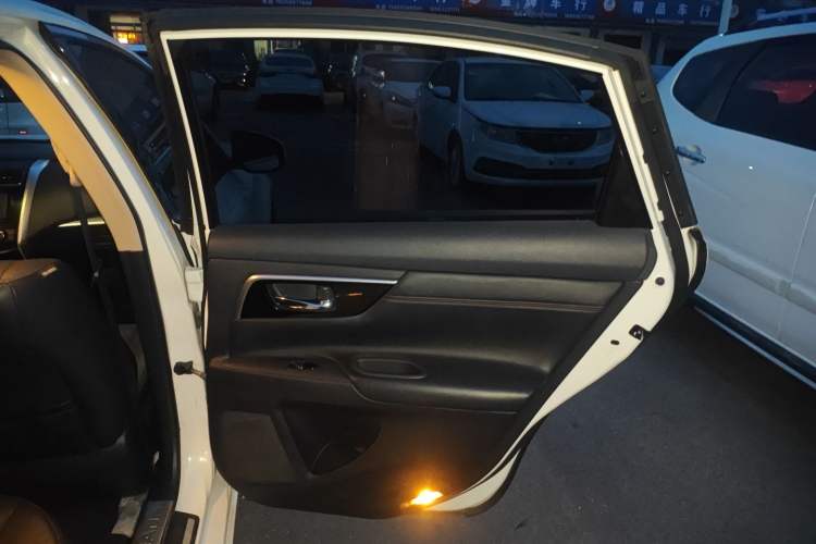 Used Nissan Teana 2016 2.0L XL Comfort Edition
