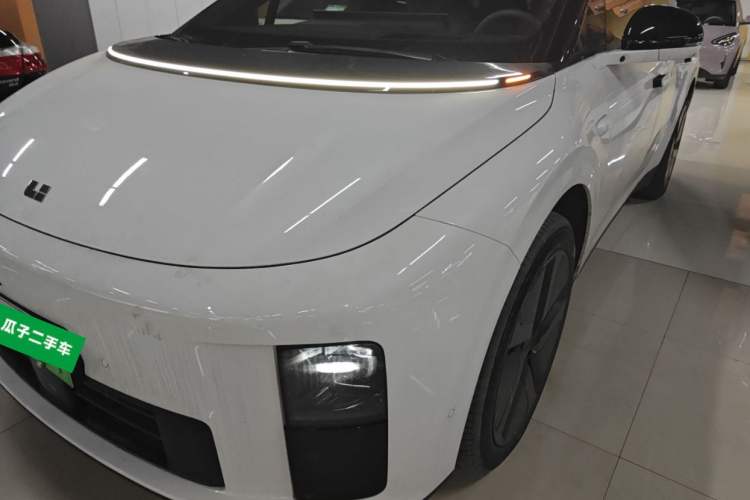 Used Li Auto Li Auto i6 2025 Model Two-Wheel-Drive Standard Type
