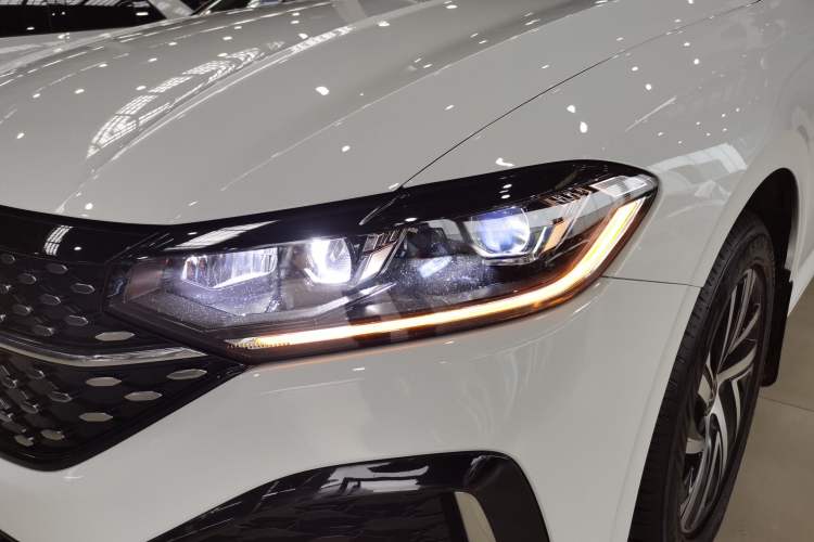 Used Volkswagen Lavida 2023 280TSI DSG Starry Sky Deluxe Edition
