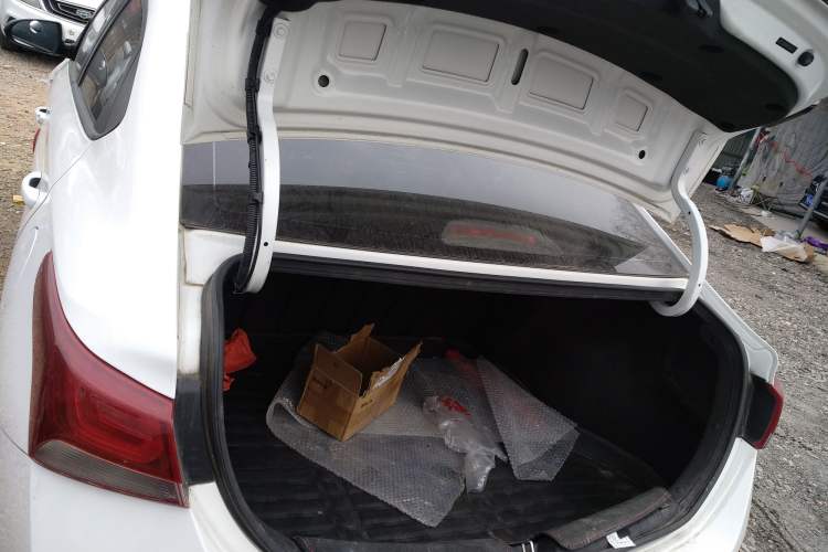 Used Hyundai Verna 2016 1.4L Automatic Cool Edition GLS
