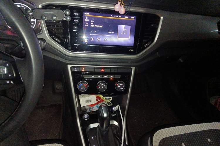 Used Volkswagen T-ROC 2022 280TSI DSG Two-Wheel Drive Elite PLUS
