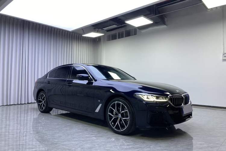 Used BMW 5 Series 2022 Second Facelift 530Li Luxury Version M Sport Package
