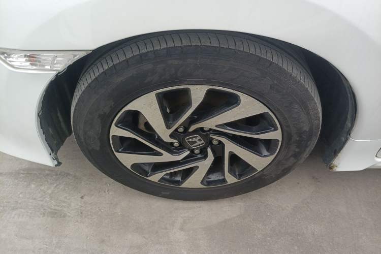 Used Honda Civic 2016 220TURBO CVT Luxury Edition
