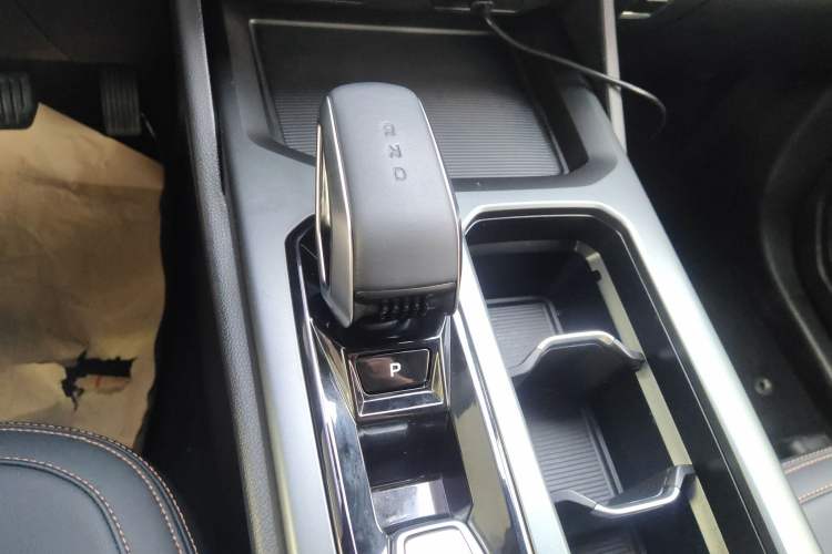 Used Geely Auto Haoyue L 2024 2.0T DCT Prestige Version