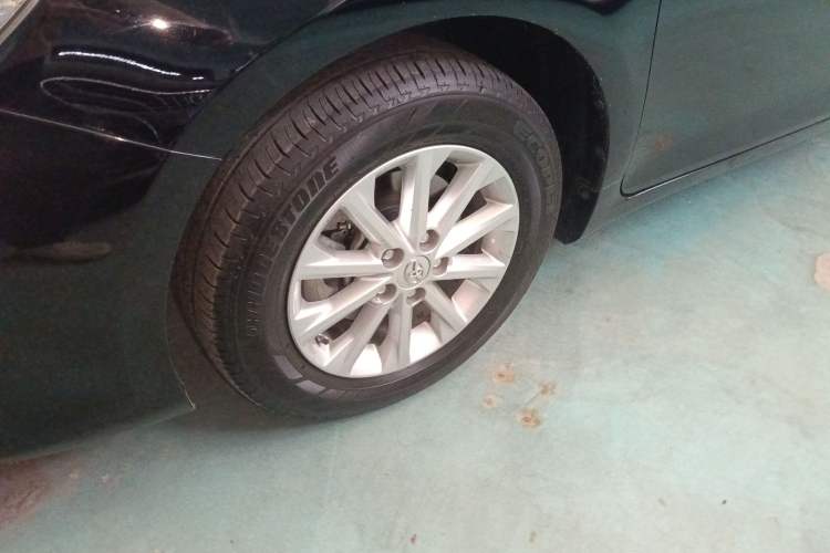 Used Toyota Camry 2015 Dual-Engine 2.5 HG Luxury Navigation Edition