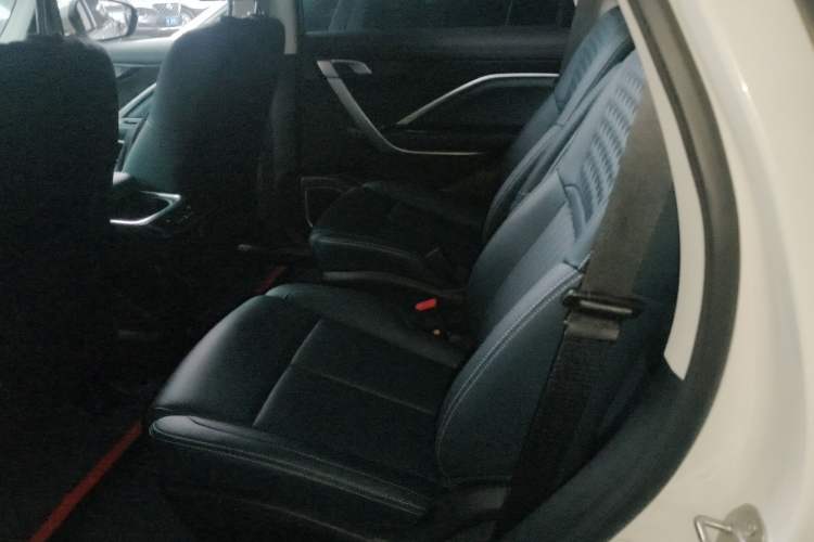 Used Geely Auto Jiajie 2023 Geely Jiaji L 1.5TD DCT Luxury Model