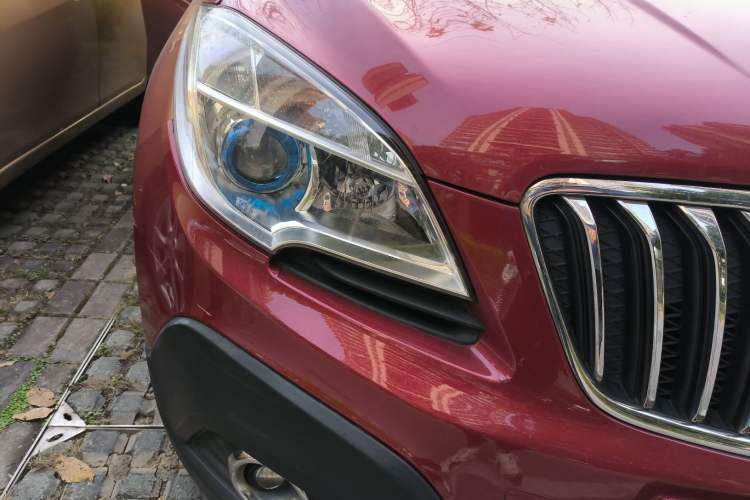 Used Buick Encore 2015 1.4T Automatic Two-Wheel Drive Urban Elite Version
