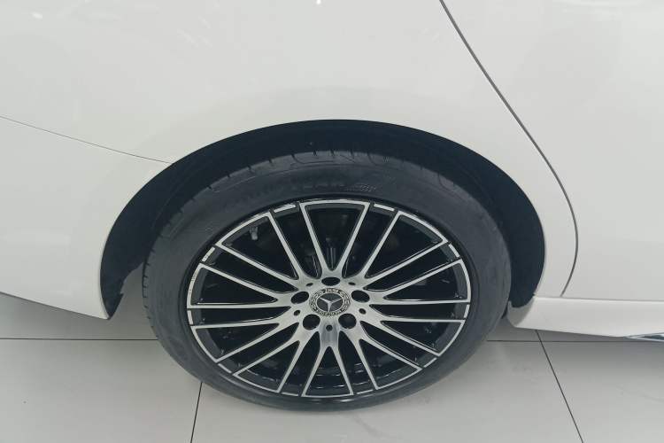 Used Mercedes-Benz C-Class 2023 Restyled C 260 L Sport Edition