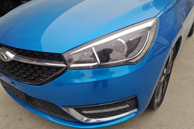 Used Chery Arrizo 5 2018 1.5L Manual Tribute to Youth Edition
