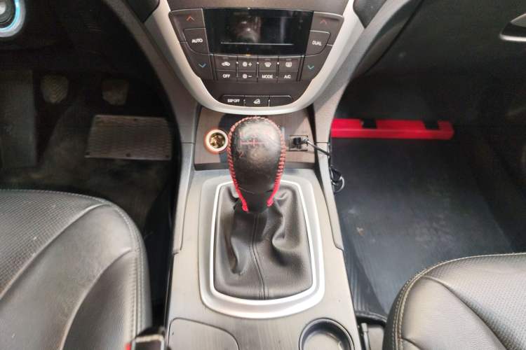 Used GAC Trumpchi GS5 2013 1.8T Manual Two-Wheel Drive Elite Edition