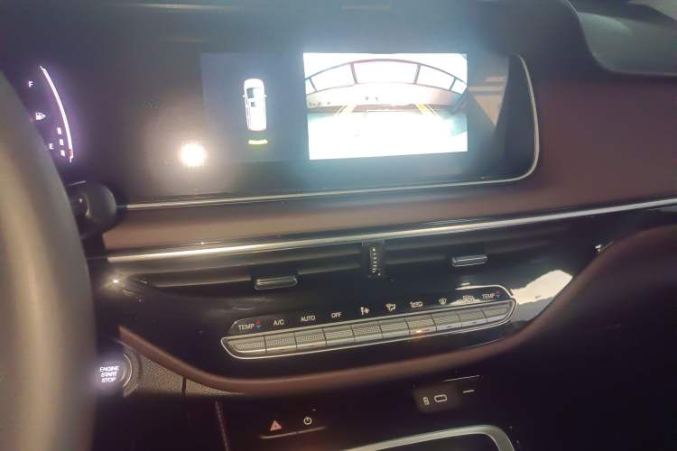 Used GAC Trumpchi M6 2023 PRO 270T DCT Luxury Edition