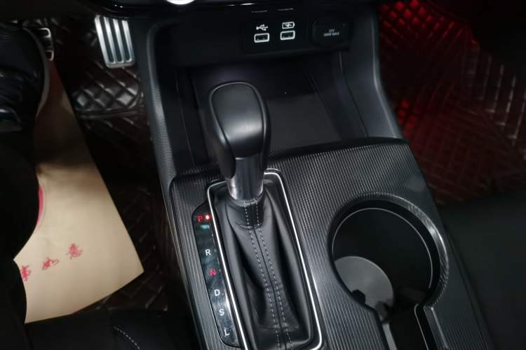 Used Honda Civic 2022 240TURBO CVT Dynamic Edition
