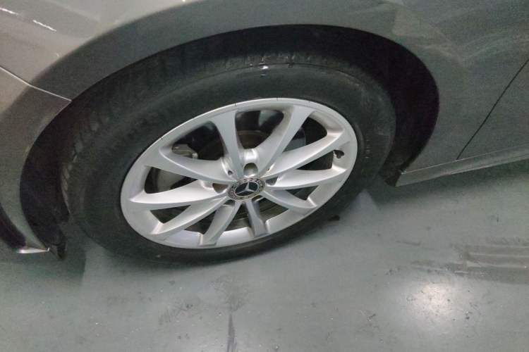 Used Mercedes-Benz A-Class 2022 Restyled A 200 L Sport Sedan Fashion Version
